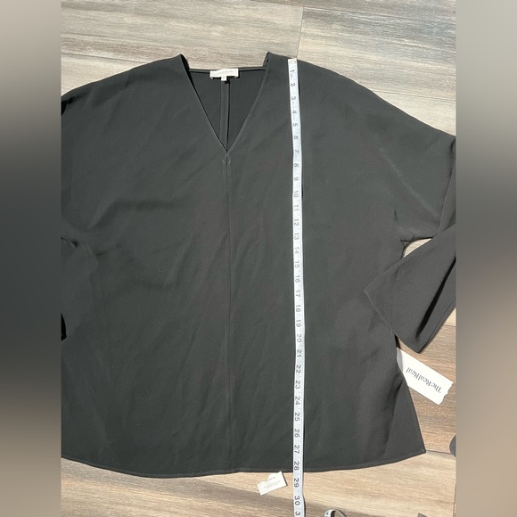 Lafayette 148 New York Black classy Blouse- Medium - Picture 5 of 9